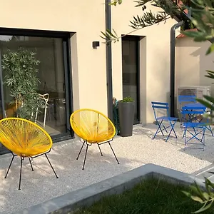  Villa Gaia - 2 Lits King Size Et Salles De Bain Privatives - Parking Prive - 10 Minutes Eurexpo - Aeroport - Groupama Stadium France